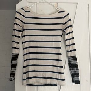 Banana Republic striped black and white boatneck long sleeve, size XS.